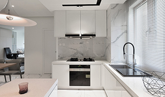 整木定制家居用原木好還是實木復(fù)合好？