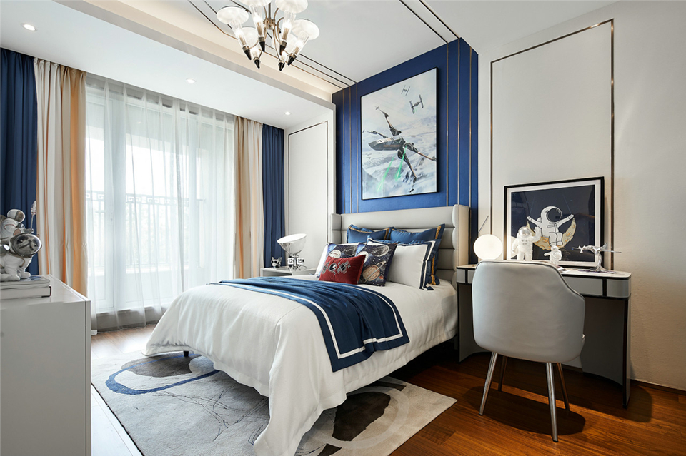 大臥室怎么進(jìn)行整木定制裝修，要注意什么？(圖3)
