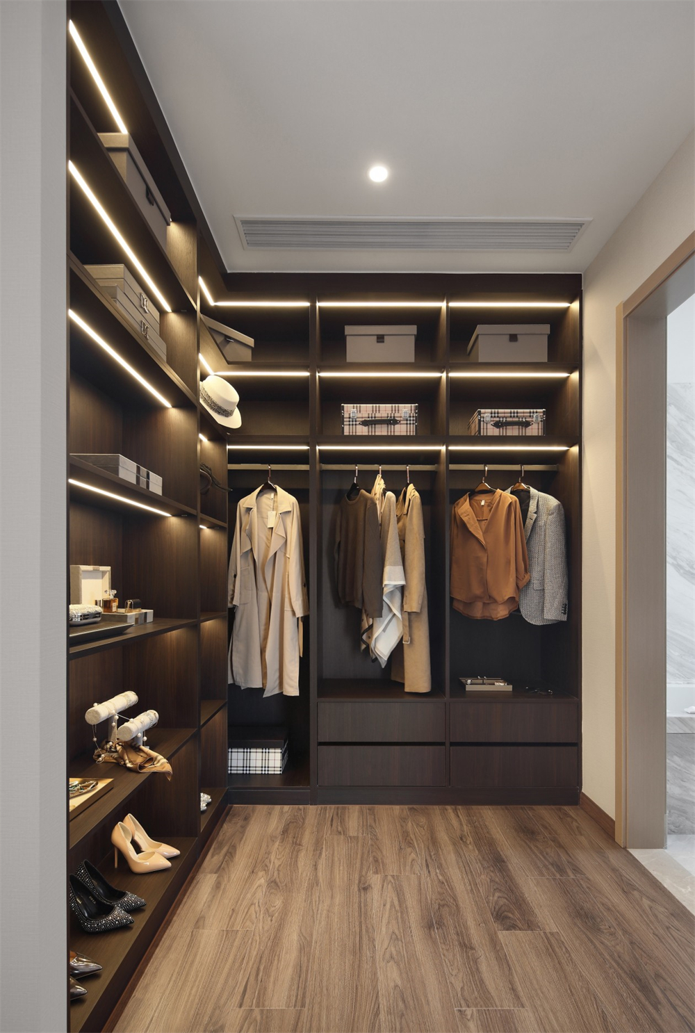 400㎡整木定制別墅,現(xiàn)代輕奢風格設計(圖13) 13.jpg